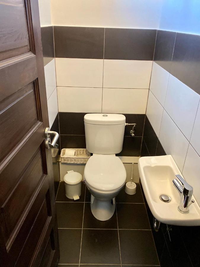 Árvíz Apartman Szeged Exterior foto
