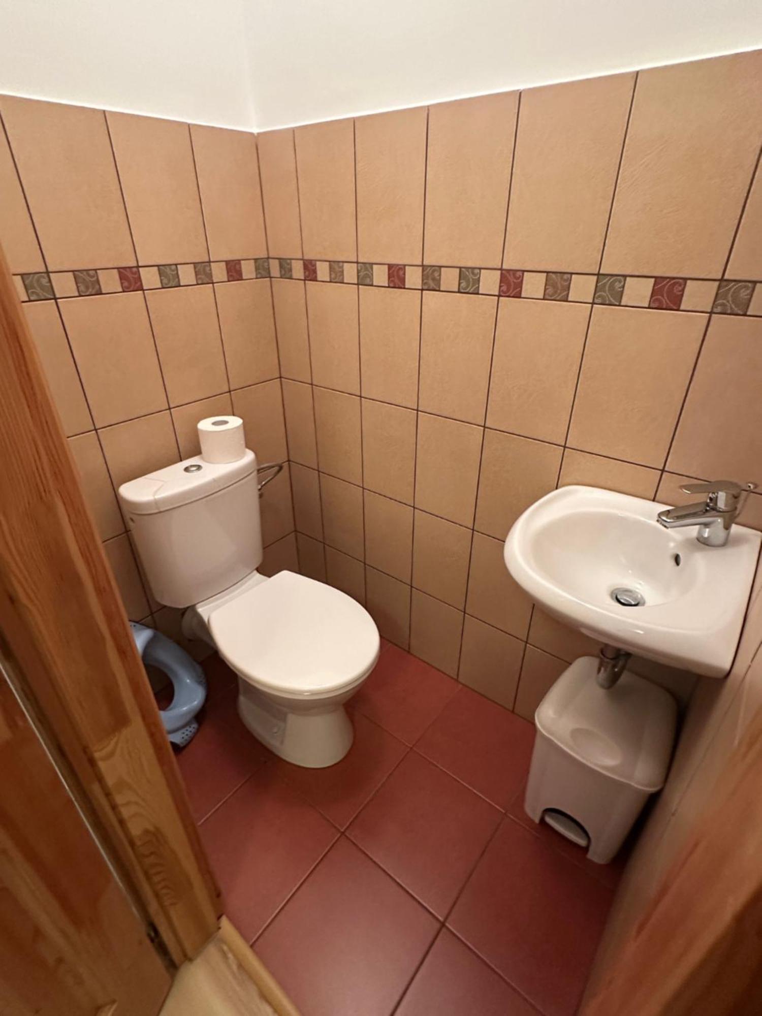 Árvíz Apartman Szeged Exterior foto